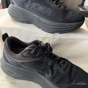 Black HOKA Bondi 8 W, like new
